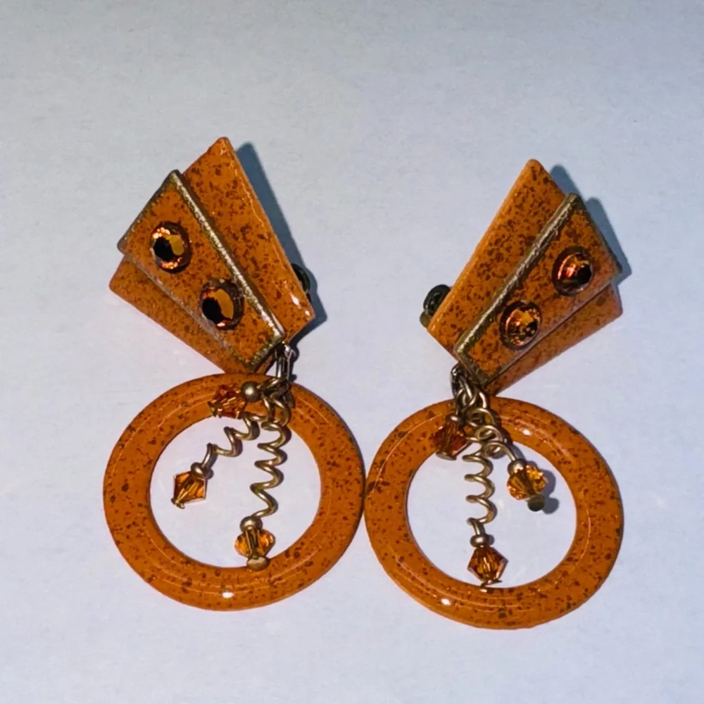 MAM VINTAGE RETRO 80’s CLIP ON EARRINGS ORANGE COLOR